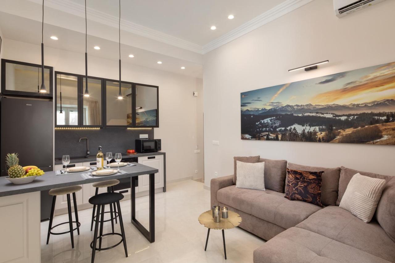 Modern-Vintage Old Town Suites Corfu  外观 照片