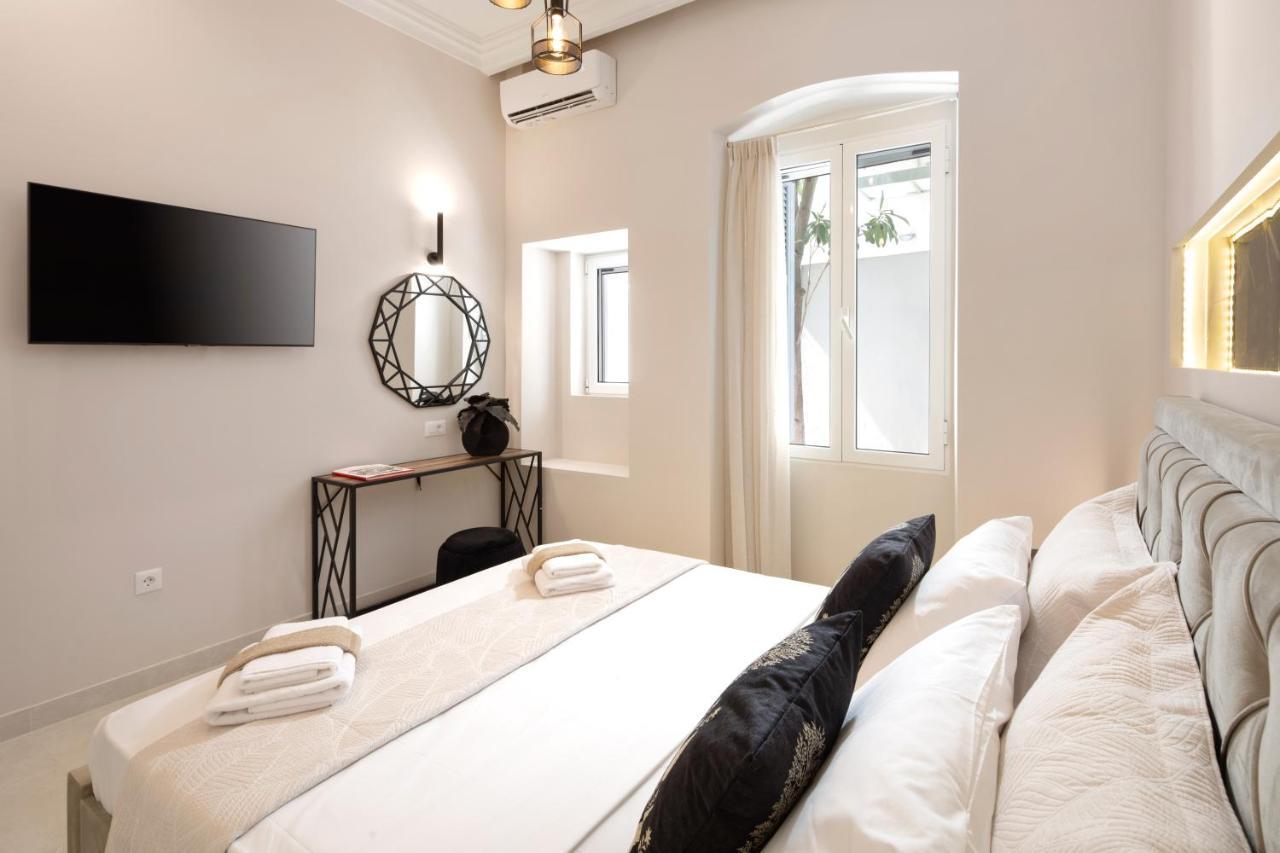 Modern-Vintage Old Town Suites Corfu  外观 照片