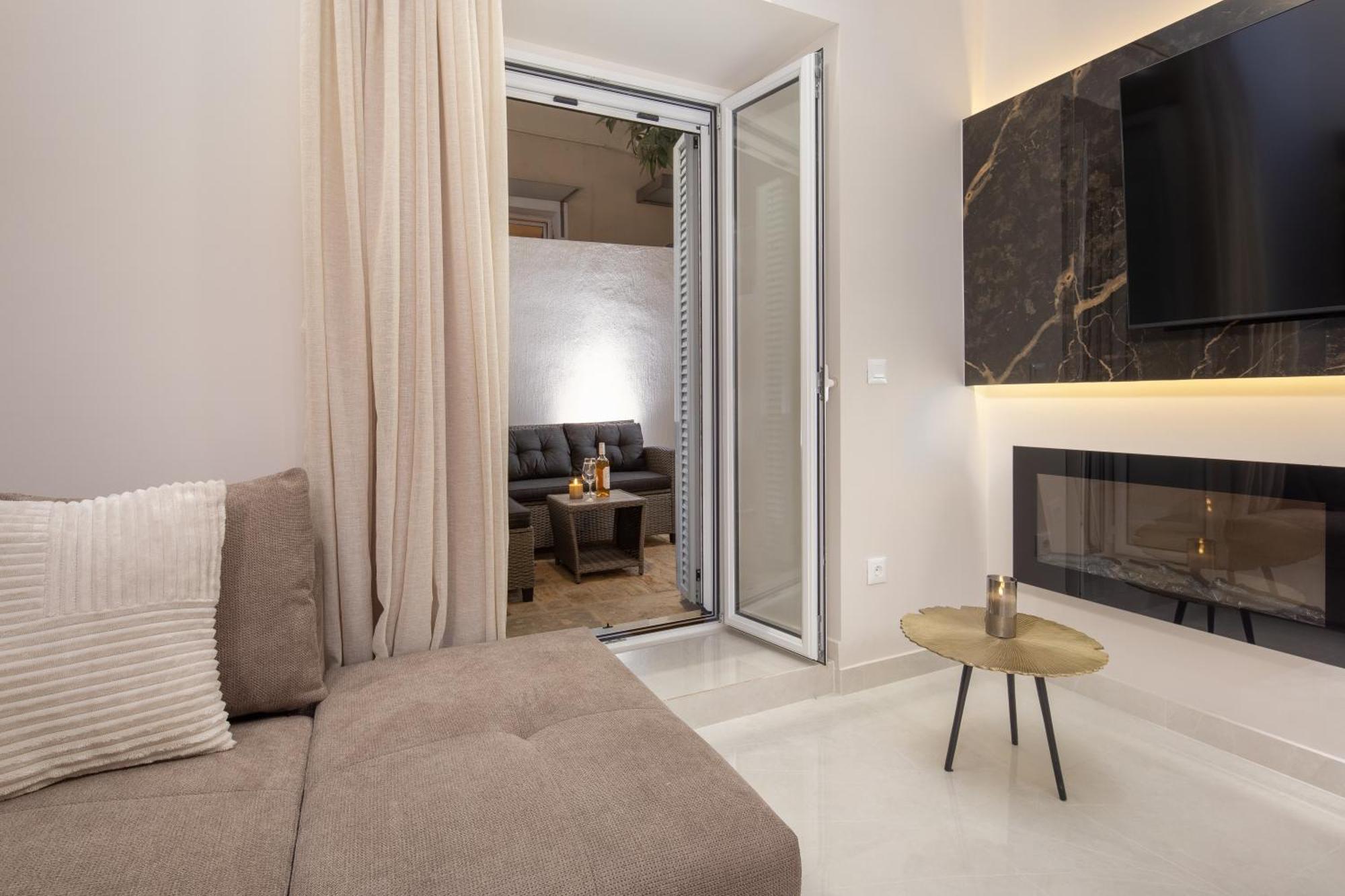 Modern-Vintage Old Town Suites Corfu  外观 照片